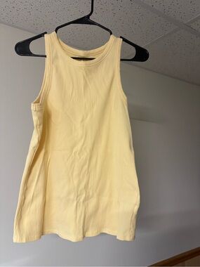 Ribbed Sleeveless Tank Top in Pale Yellow